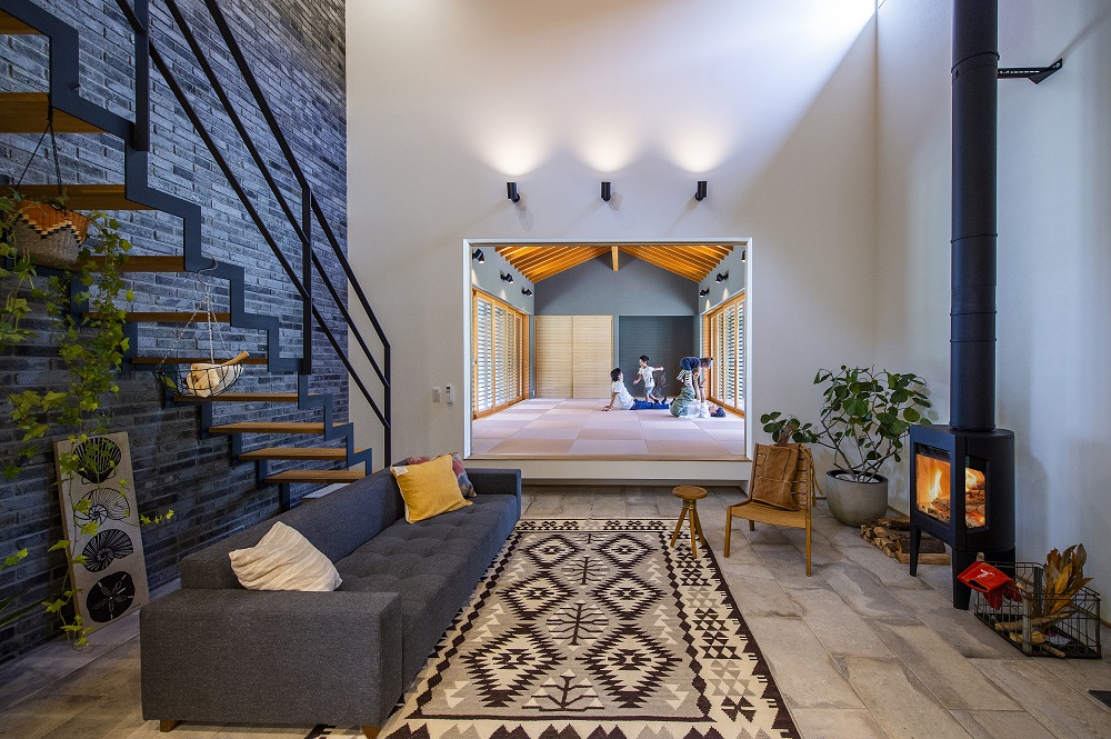 WHALE HOUSEの施工事例01_鉄骨階段(スケルトン階段)_SE構法