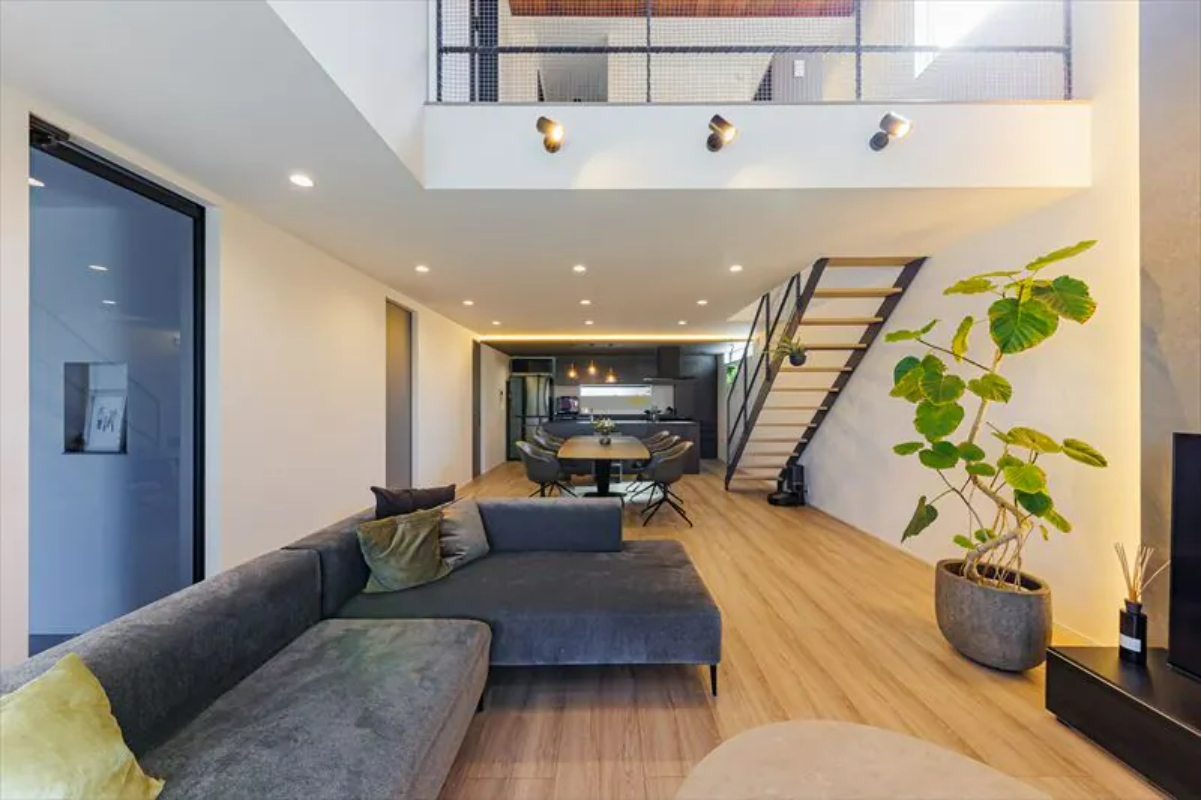 WHALE HOUSEの施工事例_縦長リビング