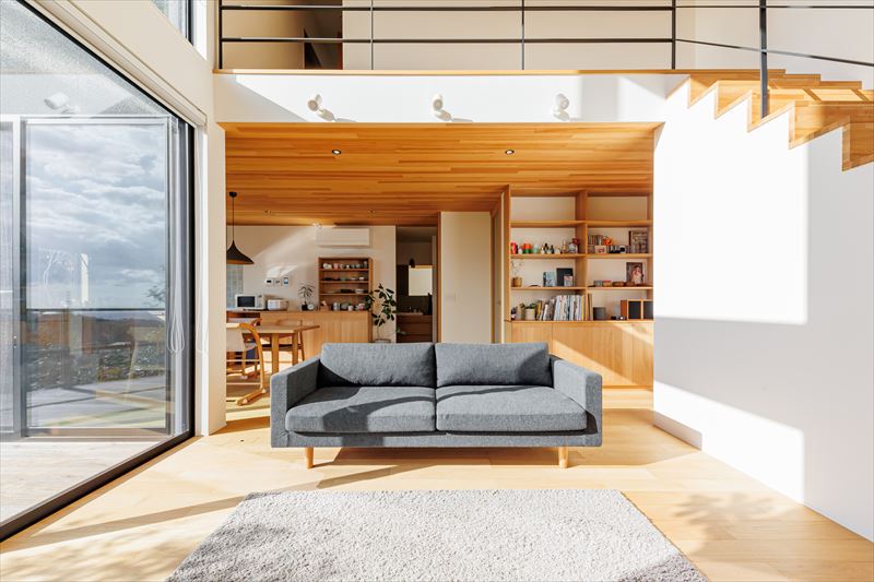 WHALE HOUSEの施工事例02_ウッドデッキ_SE構法