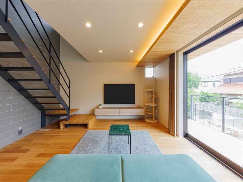 WHALE HOUSEの施工事例02_ウッドデッキ_SE構法